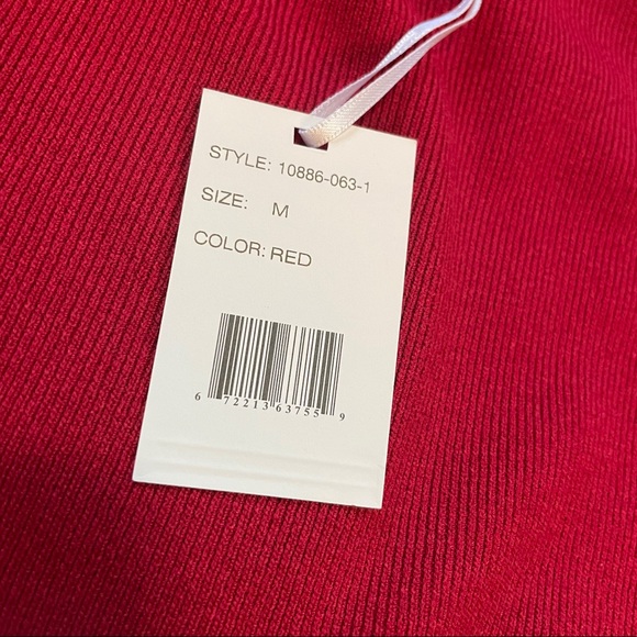 NWT! Vila Milano Red Tank Top, Size Medium - Picture 10 of 11